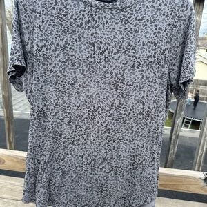 Old Navy Gray Short Sleeve Tee Soft Cotton Blend